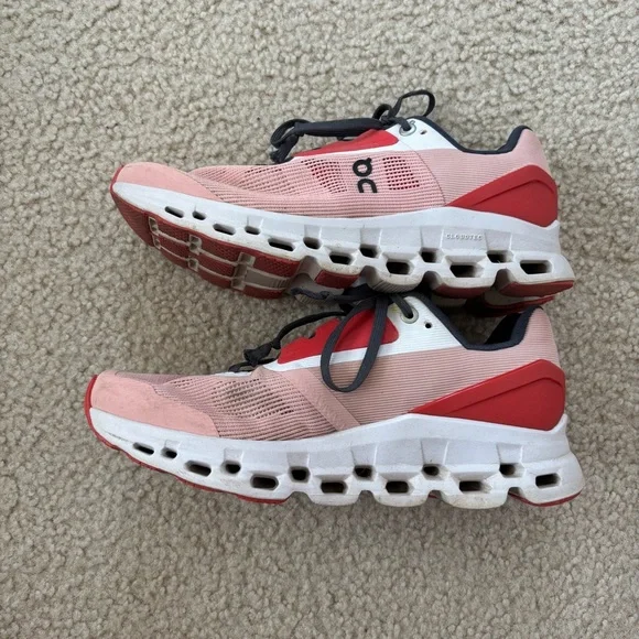 On Running Women's Cloudstratus Pink Red Running Shoes Size 8 - Picture 1 of 9